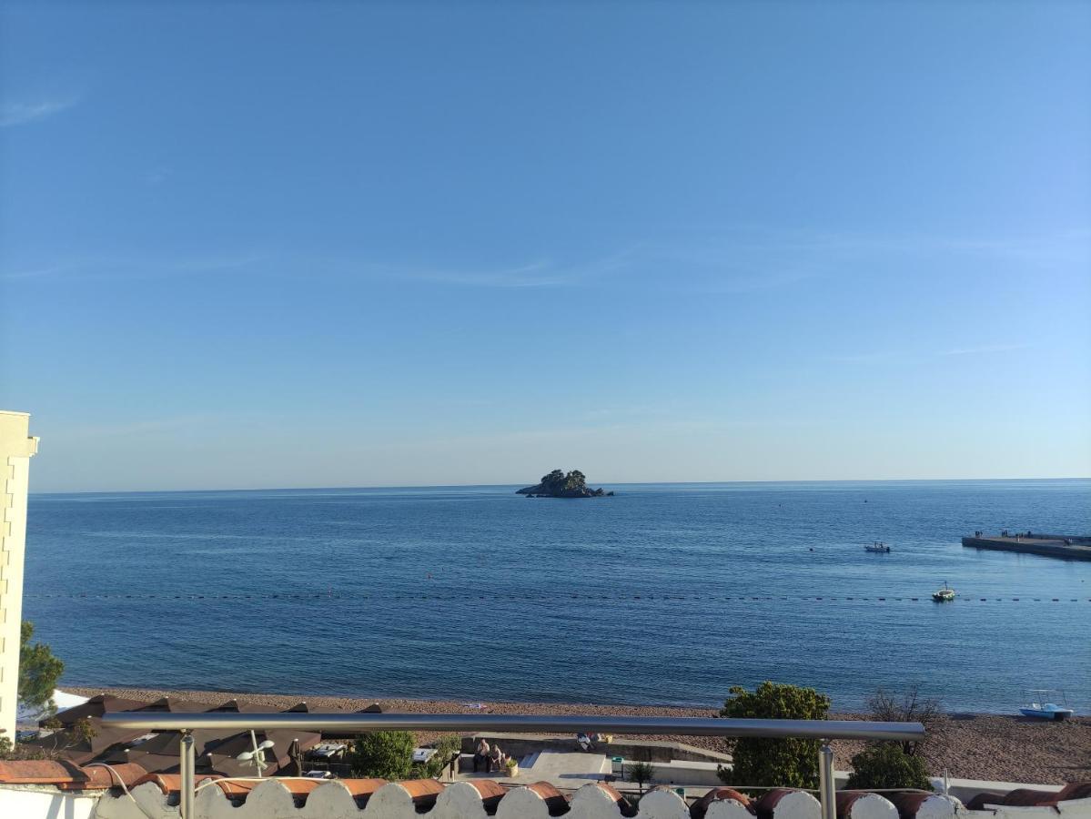 Apartmani More Petrovac Exterior foto