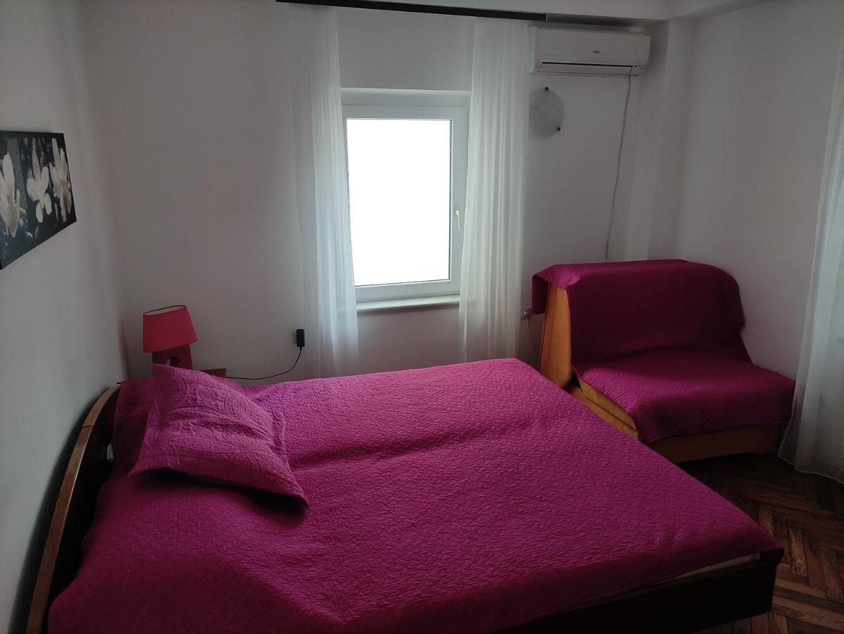 Apartmani More Petrovac Exterior foto