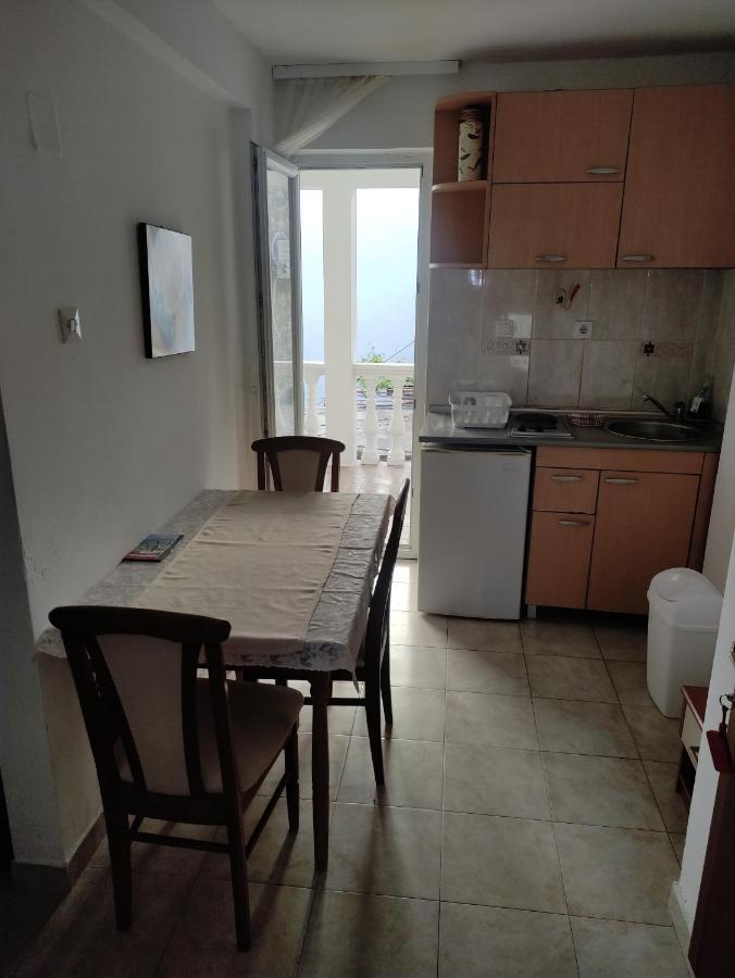 Apartmani More Petrovac Exterior foto